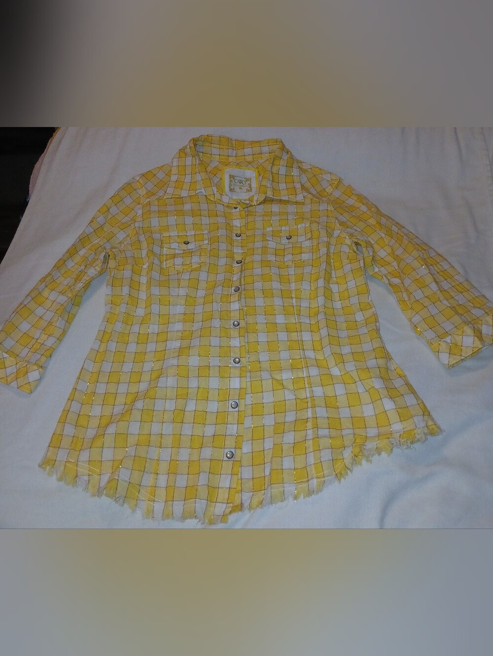 Pre-loved Women's Yellow Plaid Button-Up Shirt.
